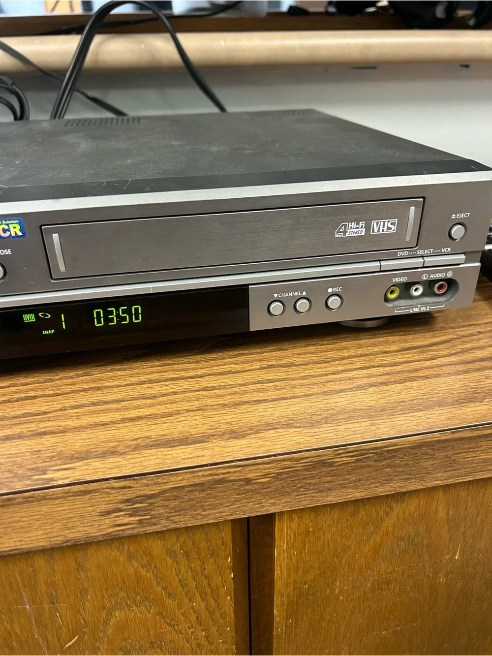 Samsung Gray and Black DVD+VCR Combo Player
